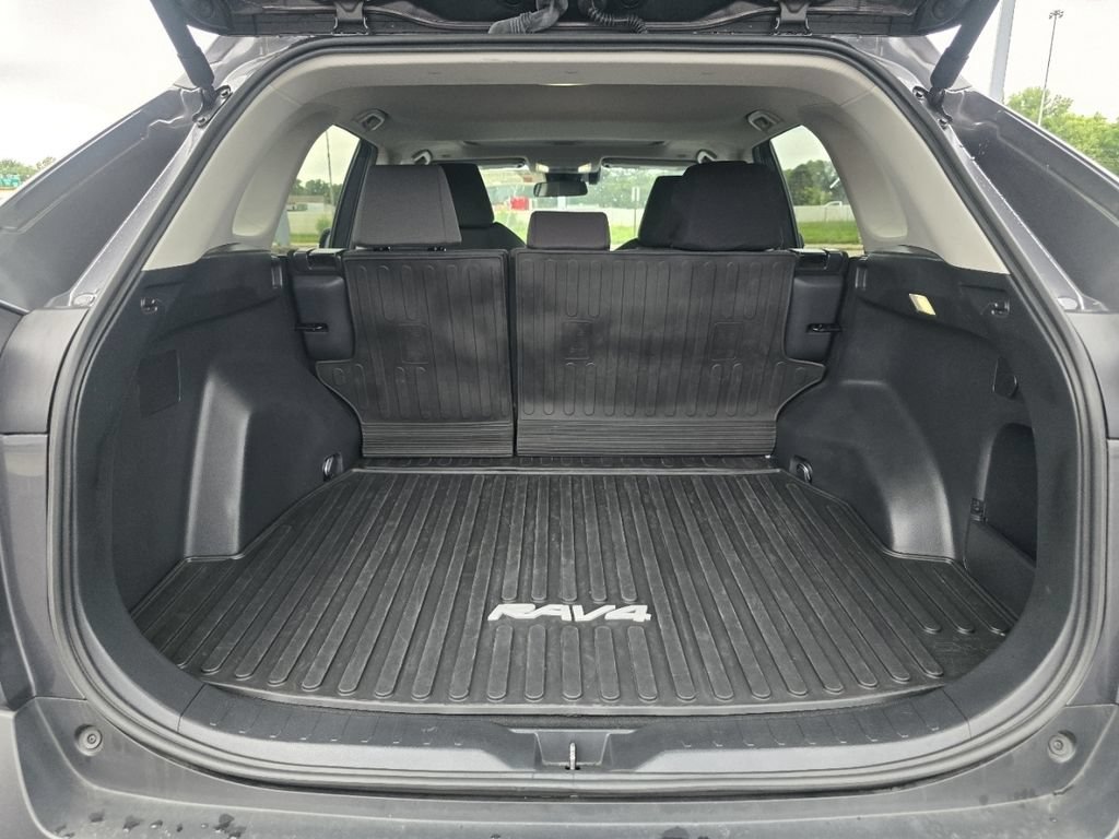 Certified 2024 Toyota RAV4 XLE w/ Convenience Package AWD/4WD image 20