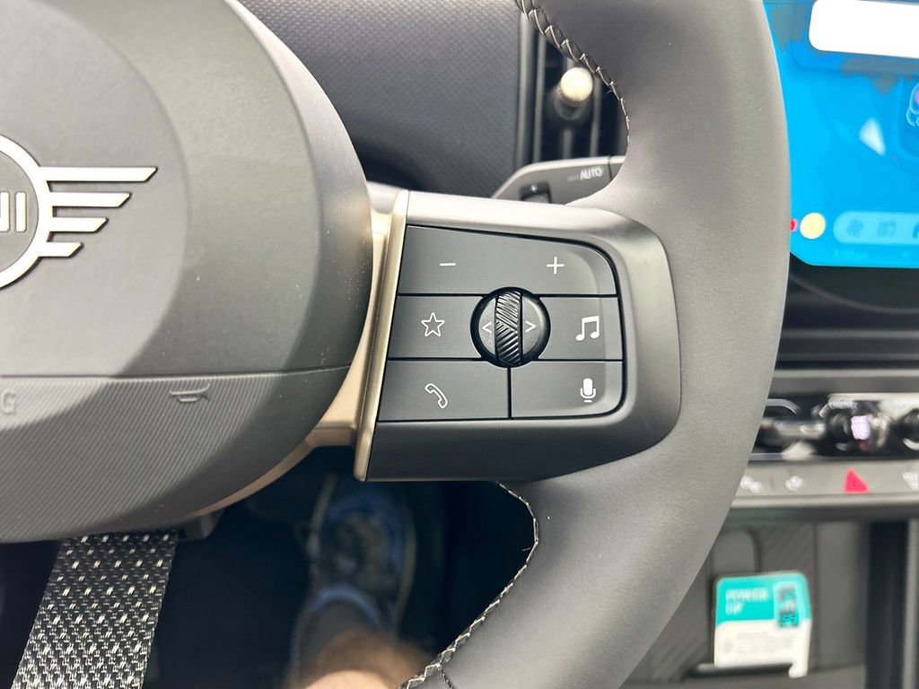 New 2026 MINI Cooper 4-Door Hardtop image 12