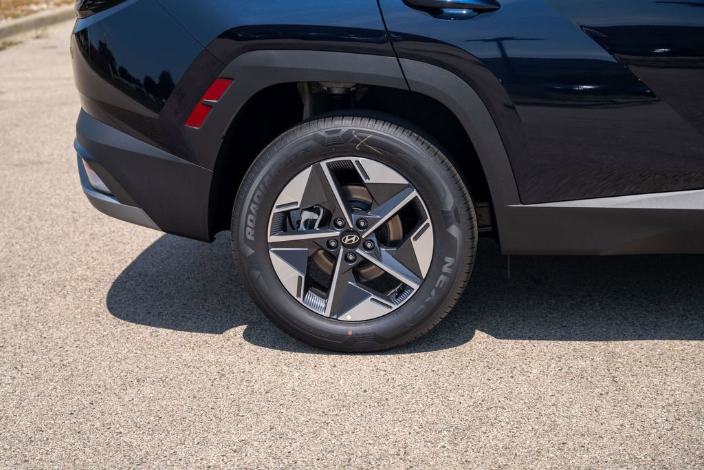 New 2025 Hyundai Tucson SEL image 9