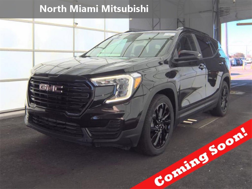 Used 2023 GMC Terrain SLE w/ Driver Convenience Package image 1