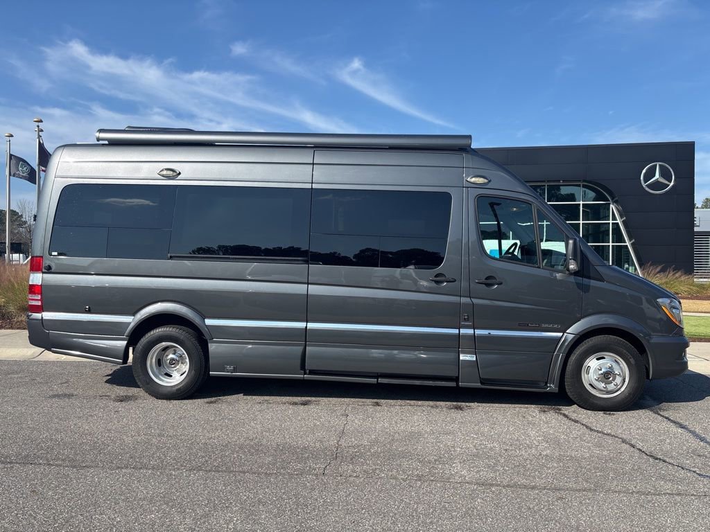 Used 2016 Mercedes-Benz Sprinter 3500 image 2