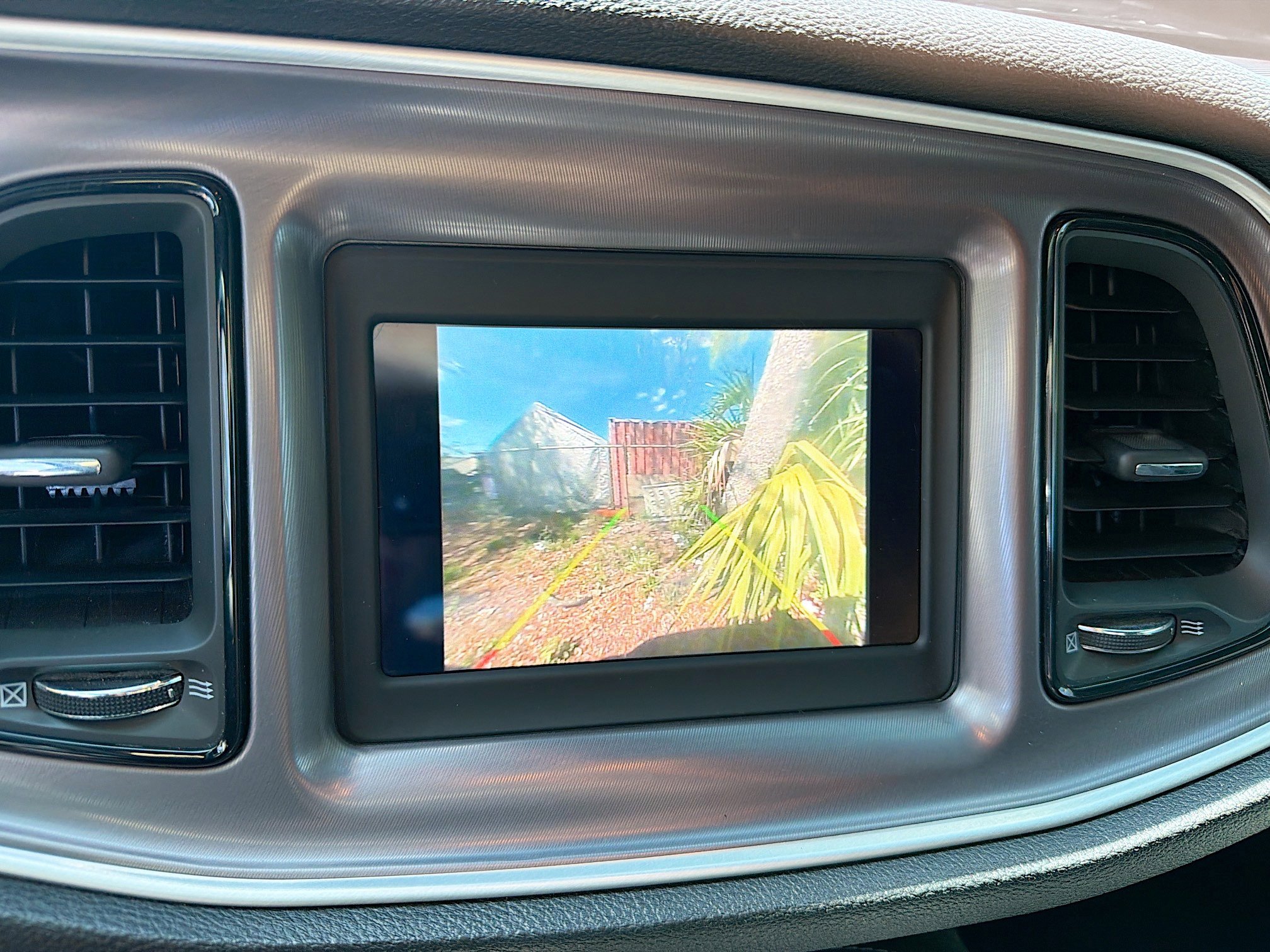 Used 2019 Dodge Challenger SXT image 31