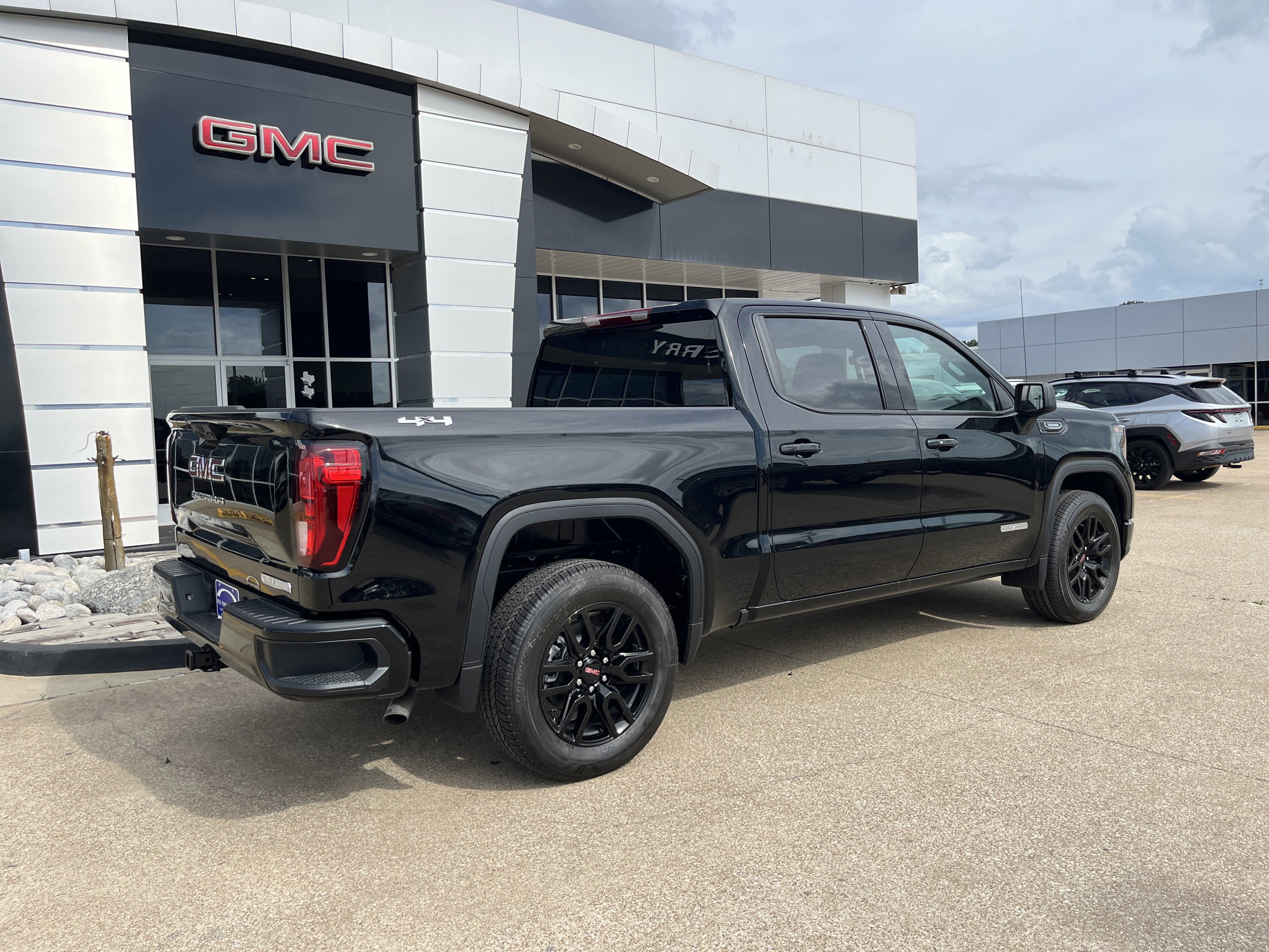 New 2026 GMC Sierra 1500 Elevation AWD/4WD image 3