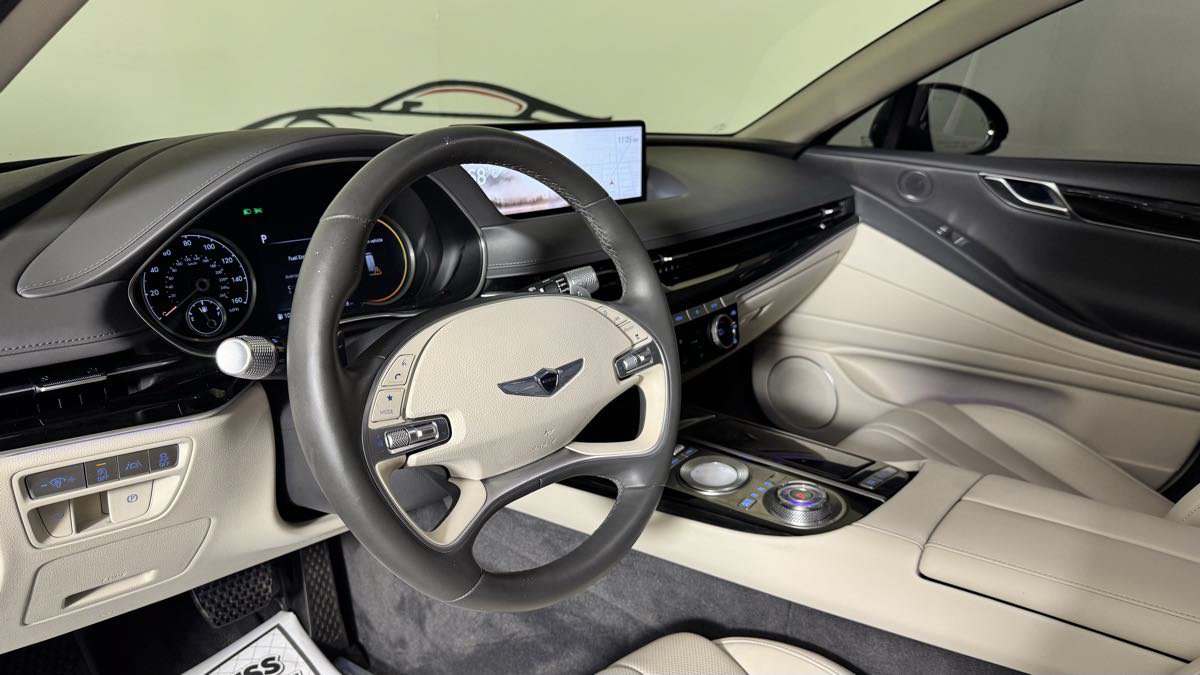 Used 2021 Genesis G80 2.5T AWD/4WD image 17