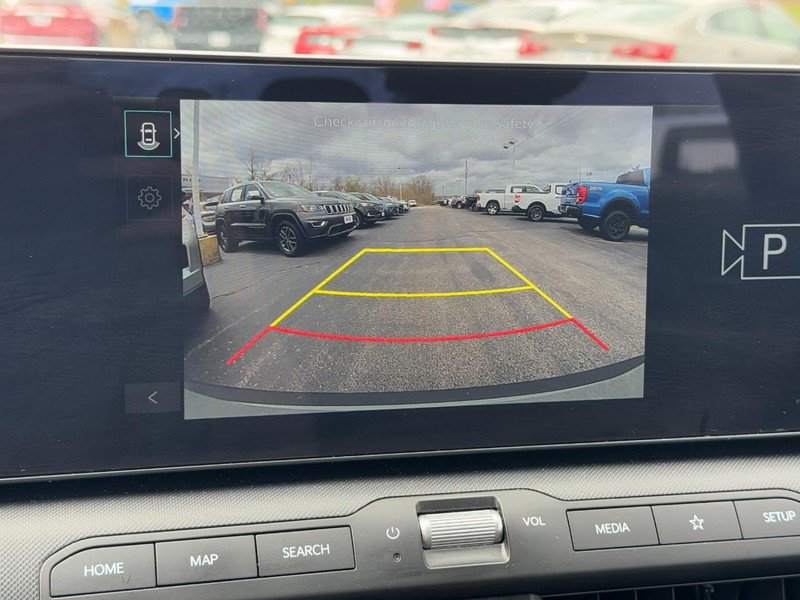 Used 2025 Kia K4 FWD image 19