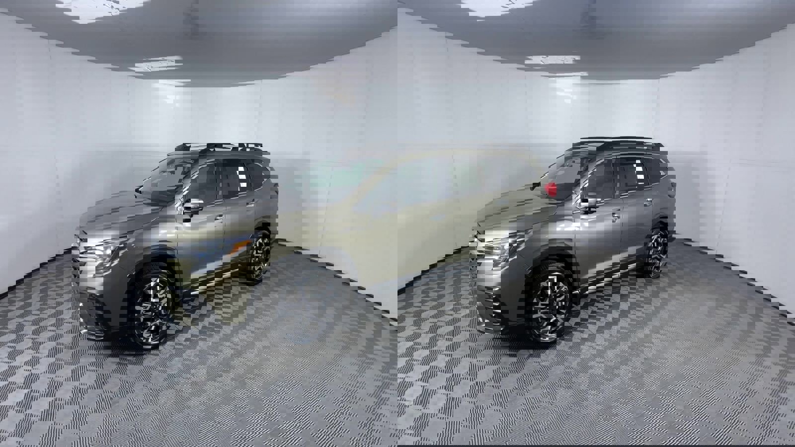 Used 2023 Subaru Ascent Touring image 4