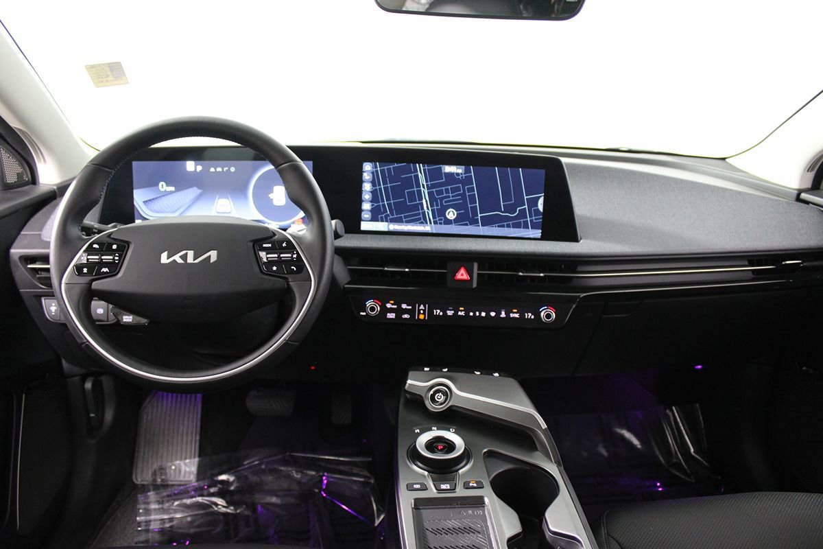 Used 2024 Kia EV6 Wind w/ Wind Technology Package RWD image 10