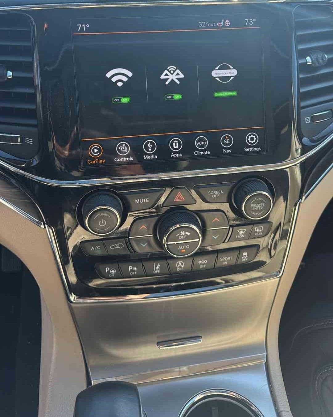 Used 2020 Jeep Grand Cherokee Limited w/ Luxury Group II image 13