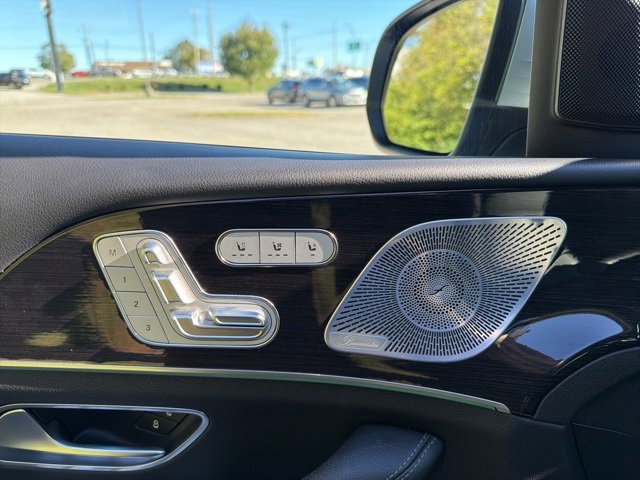 Used 2022 Mercedes-Benz GLS 450 4MATIC image 9