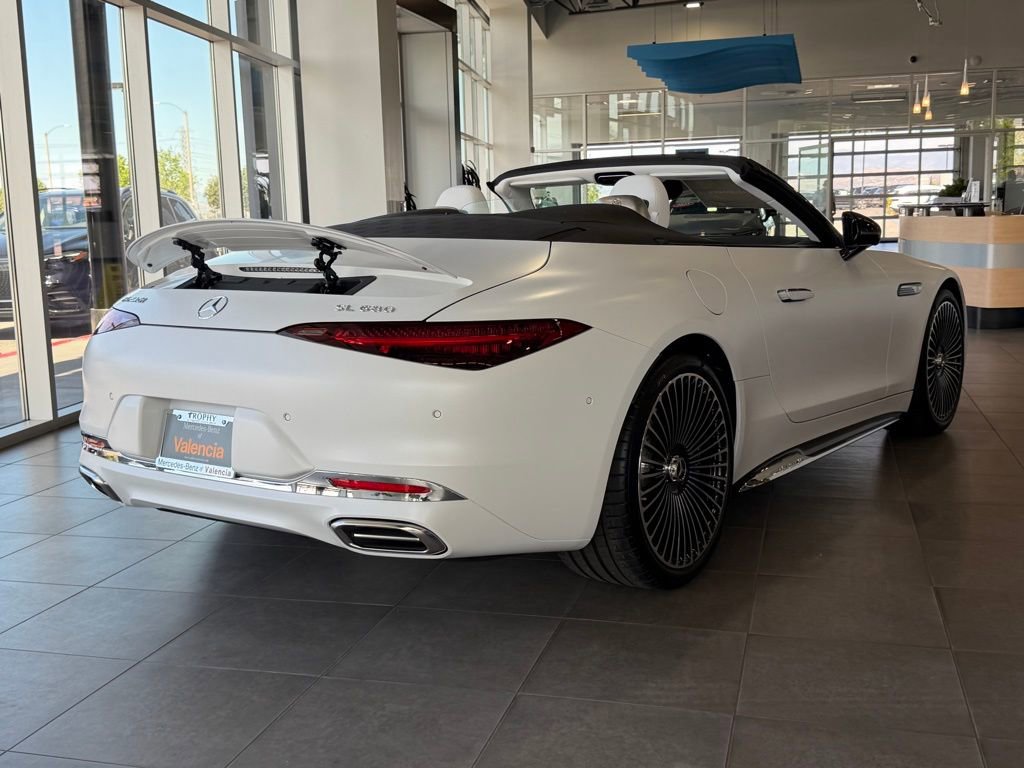 New 2026 Mercedes-Benz Maybach SL 680 image 7