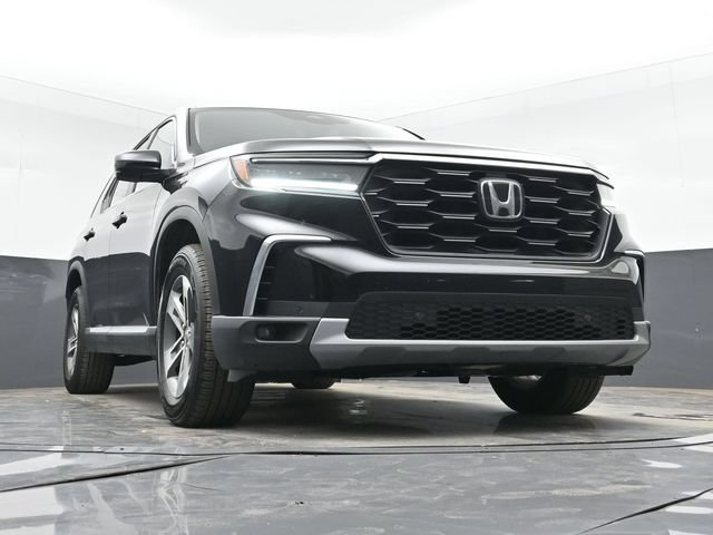 Used 2025 Honda Pilot EX-L image 37