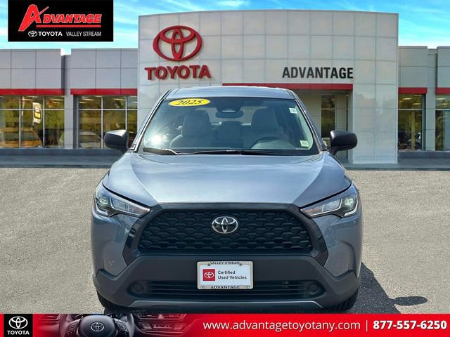 Certified 2025 Toyota Corolla Cross L AWD/4WD video 2