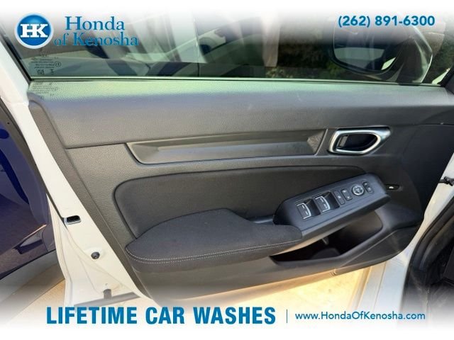 Used 2025 Honda Civic Sport image 6