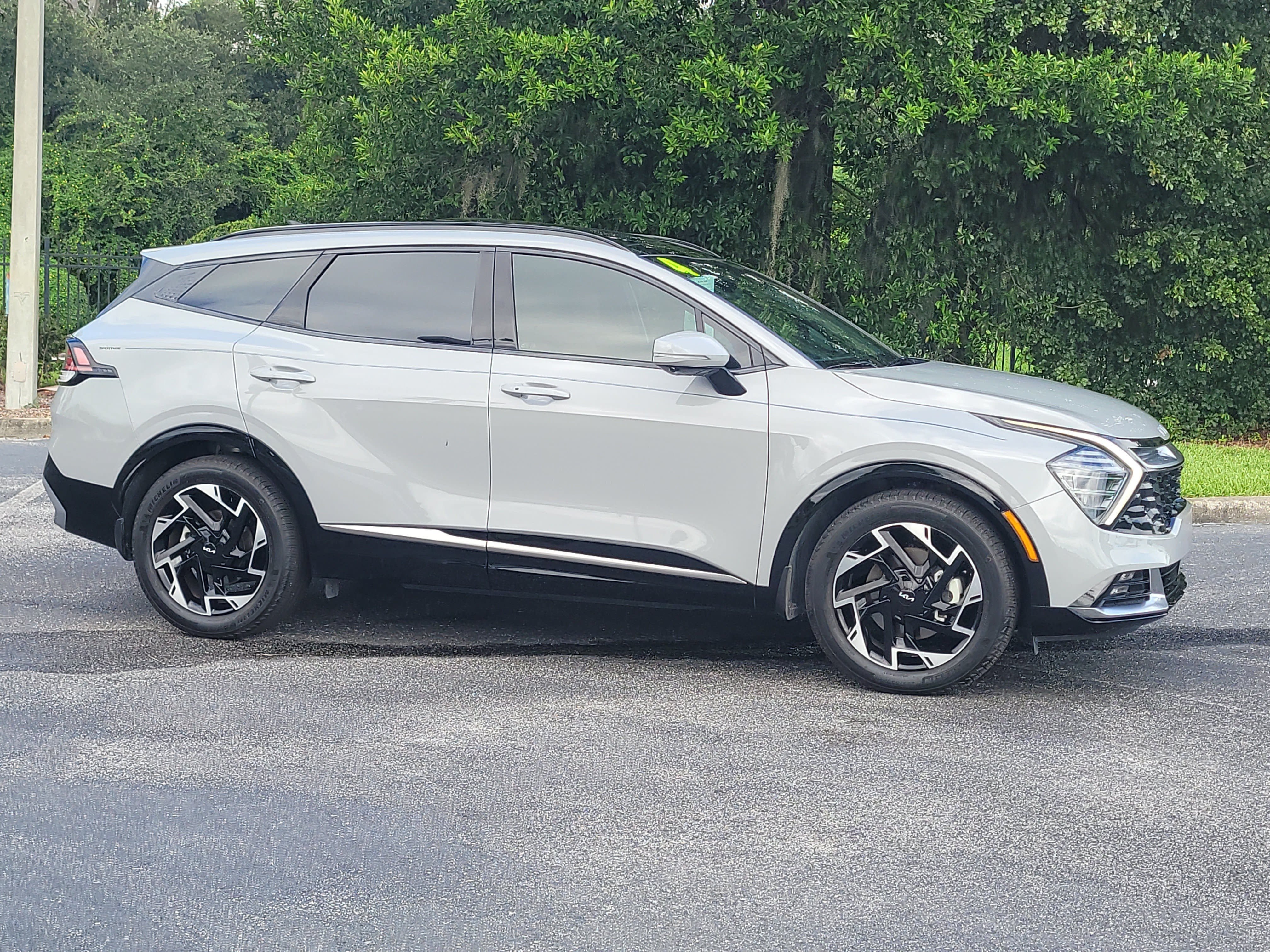 Used 2024 Kia Sportage SX FWD image 8