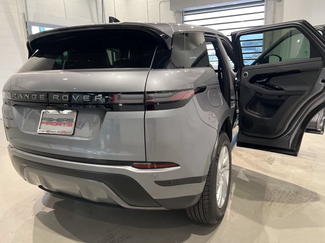 Used 2025 Land Rover Range Rover Evoque S AWD/4WD image 59