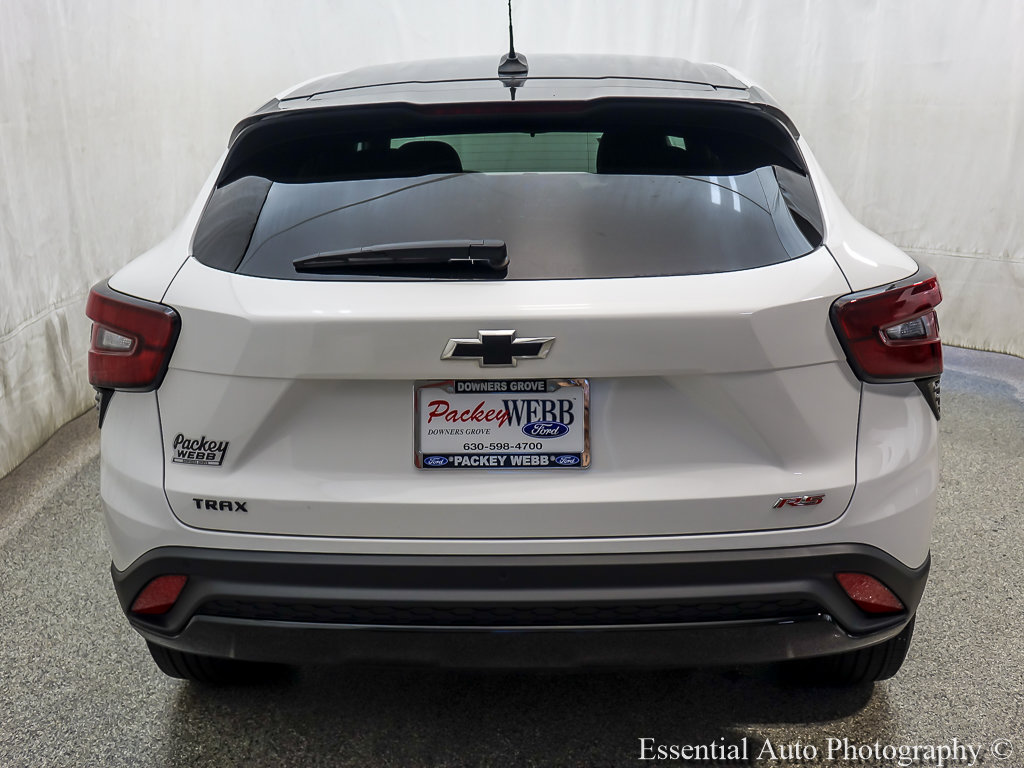 Used 2024 Chevrolet Trax RS w/ Driver Confidence Package FWD image 6