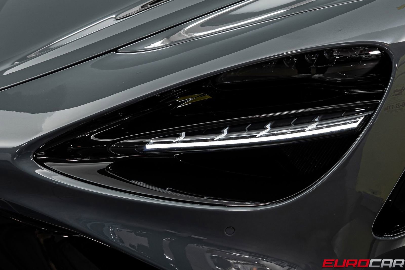 Used 2021 McLaren 765LT image 13