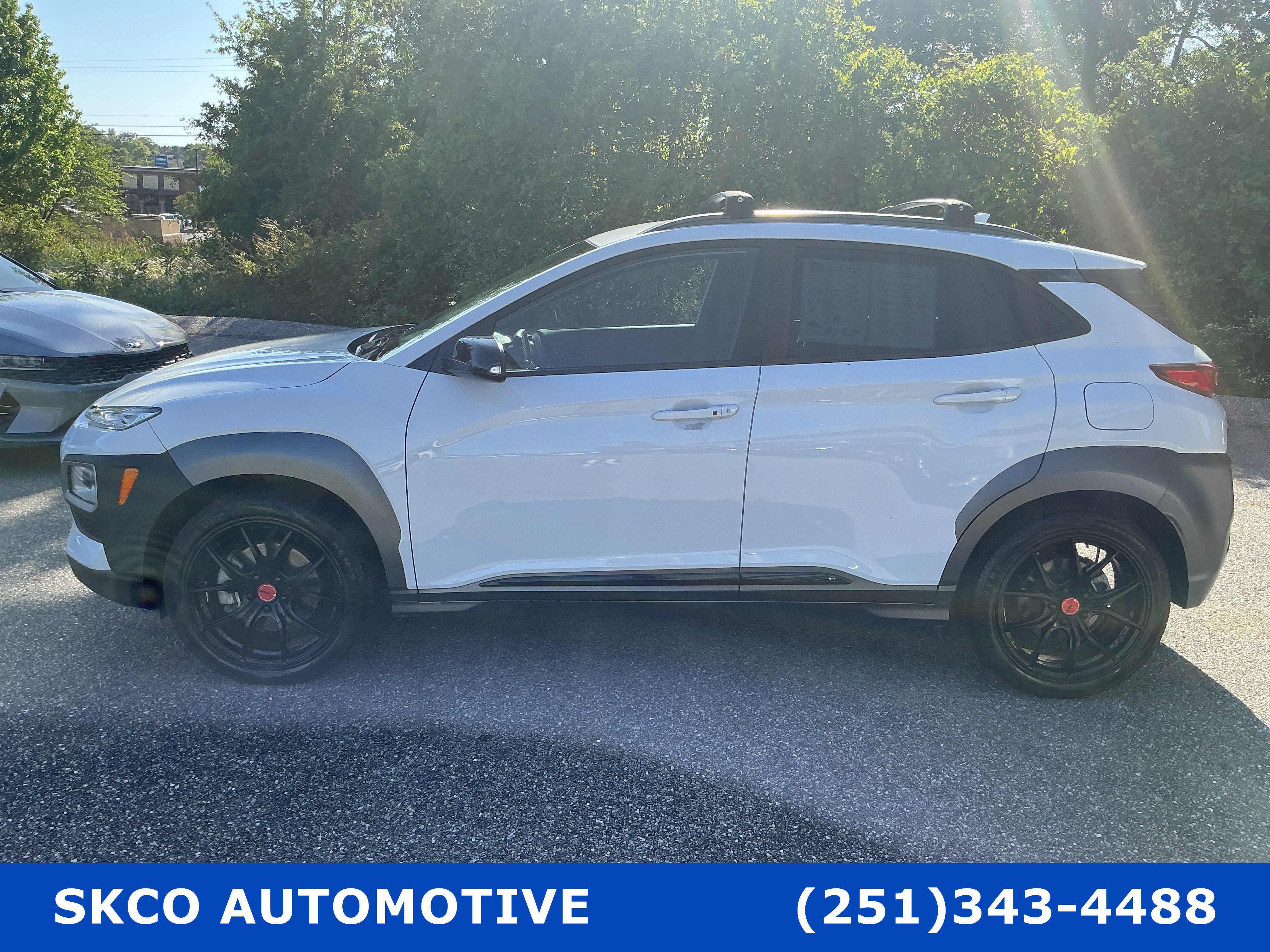 Used 2021 Hyundai Kona Night FWD image 2