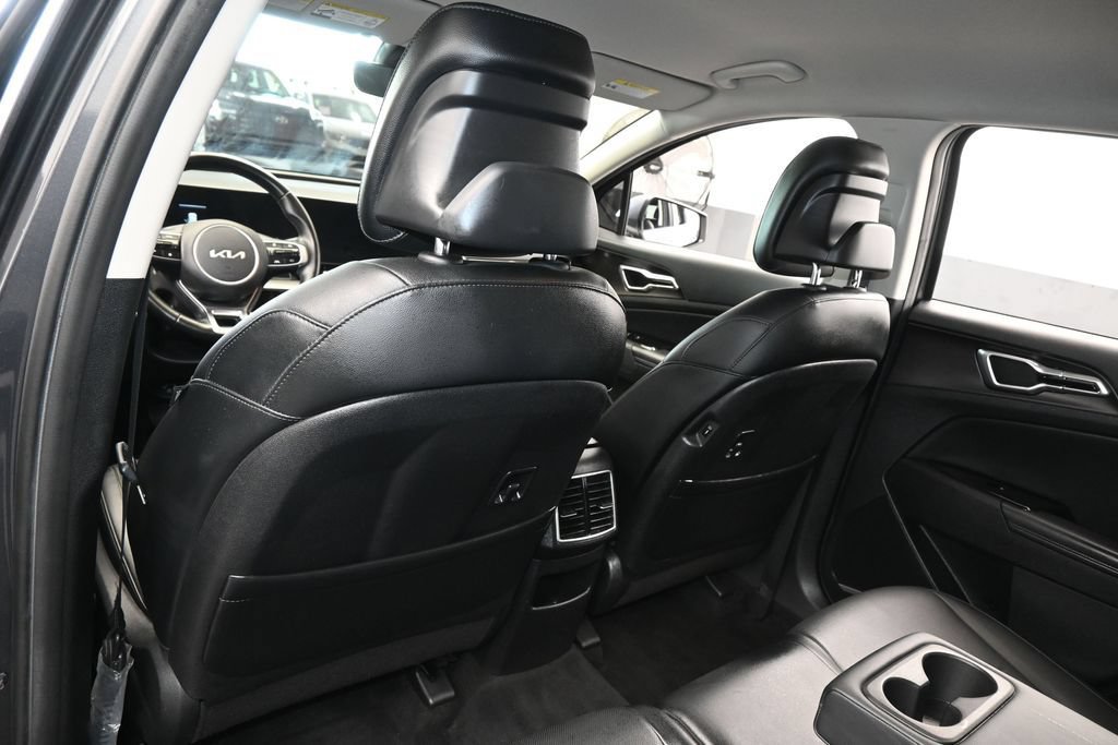 Used 2023 Kia Sportage EX FWD image 35