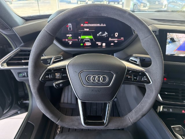Used 2022 Audi e-tron GT Premium Plus AWD/4WD image 31