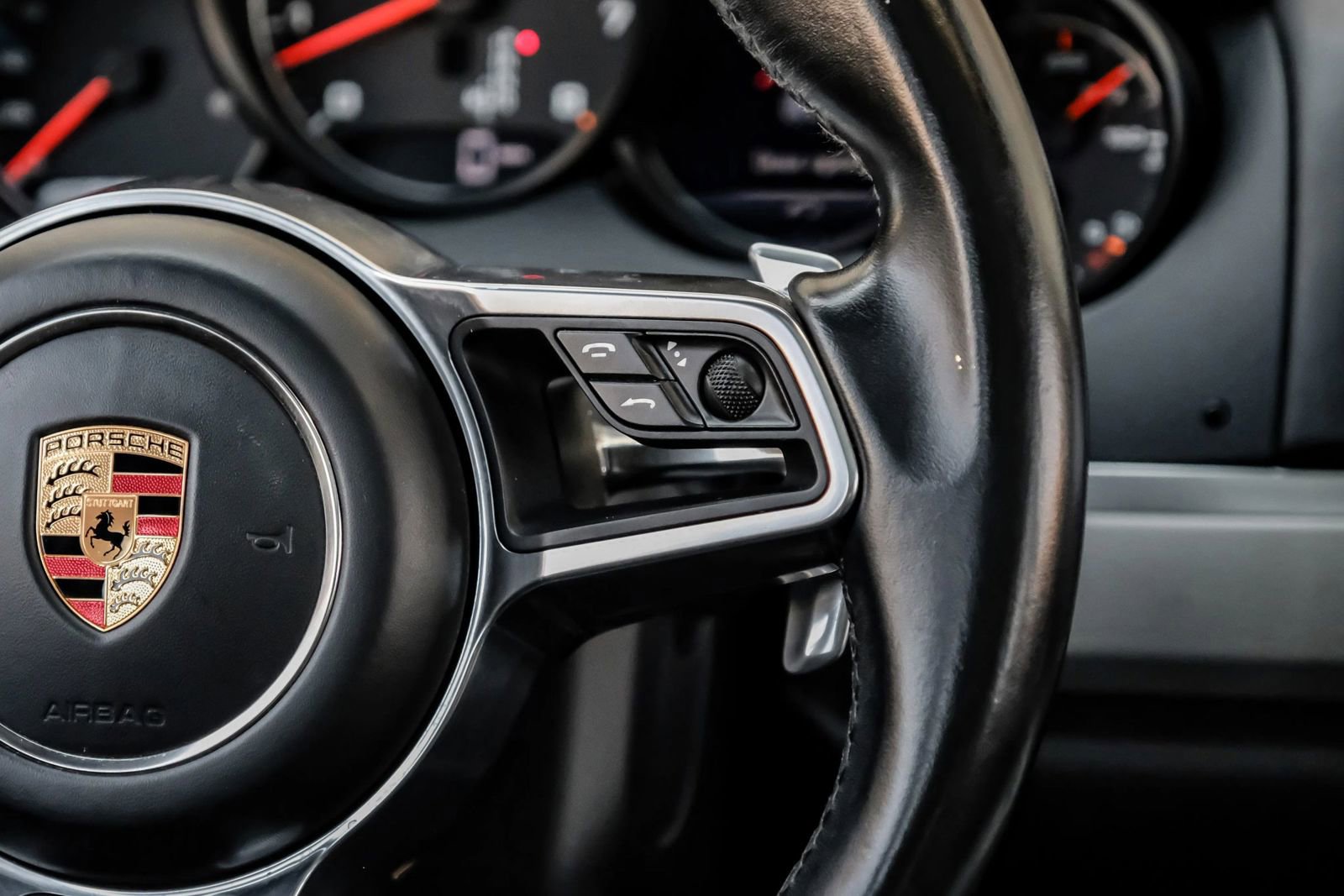 Used 2018 Porsche Cayenne GTS w/ Premium Package Plus image 19