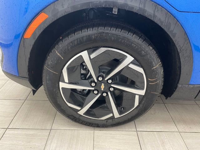 New 2026 Chevrolet Equinox EV LT image 7