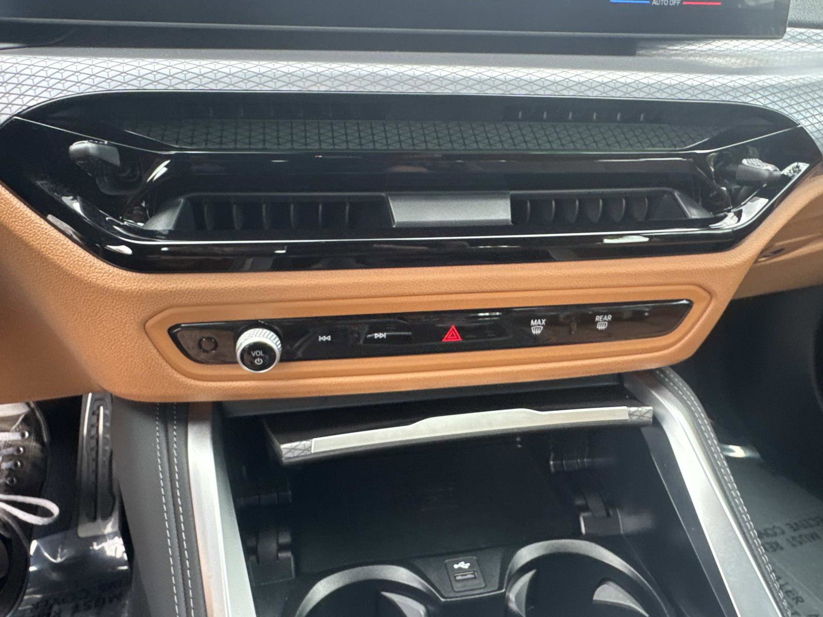 Used 2026 BMW M440i Coupe image 21