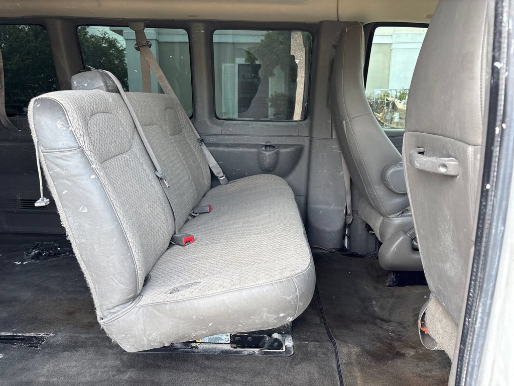 Used 2019 Chevrolet Express 3500 LT w/ LT Preferred Equipment Group RWD image 21