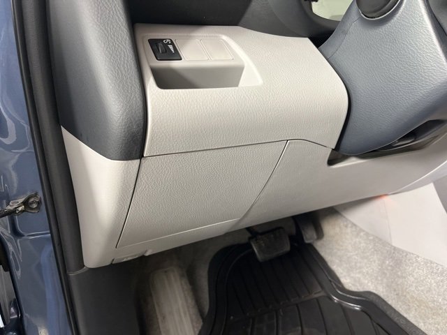 Used 2008 Toyota RAV4 Limited image 24