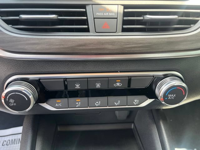 New 2026 Nissan Altima 2.5 SV FWD image 17