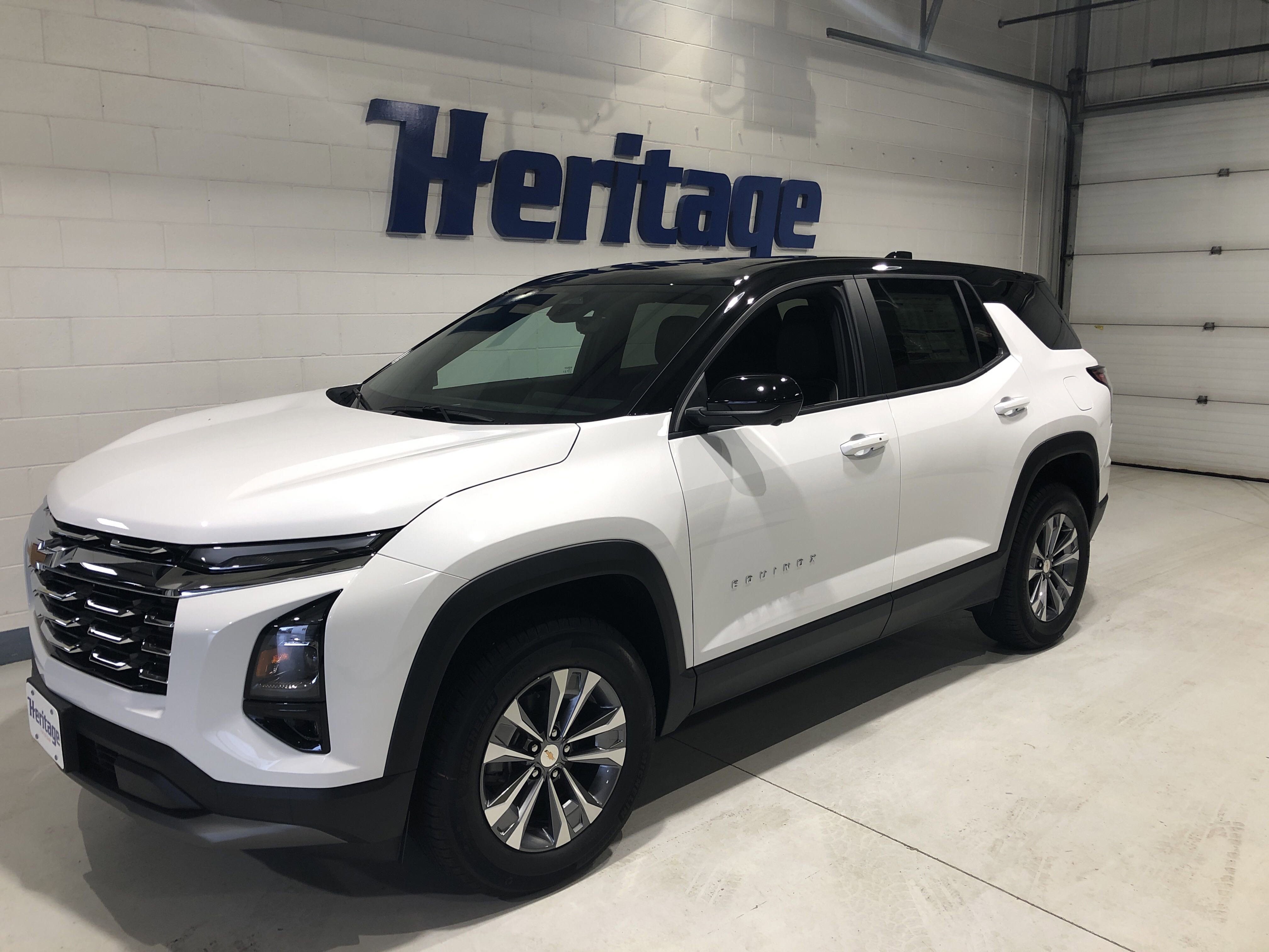 New 2026 Chevrolet Equinox LT w/ Convenience Package II image 1