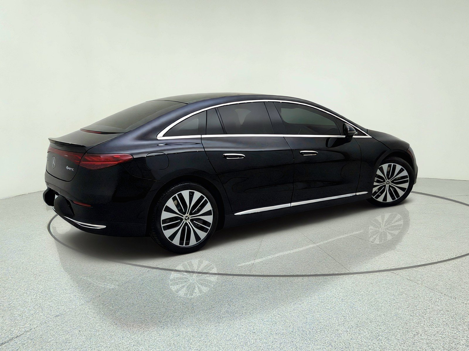 Certified 2023 Mercedes-Benz EQE 500 4MATIC Sedan image 15