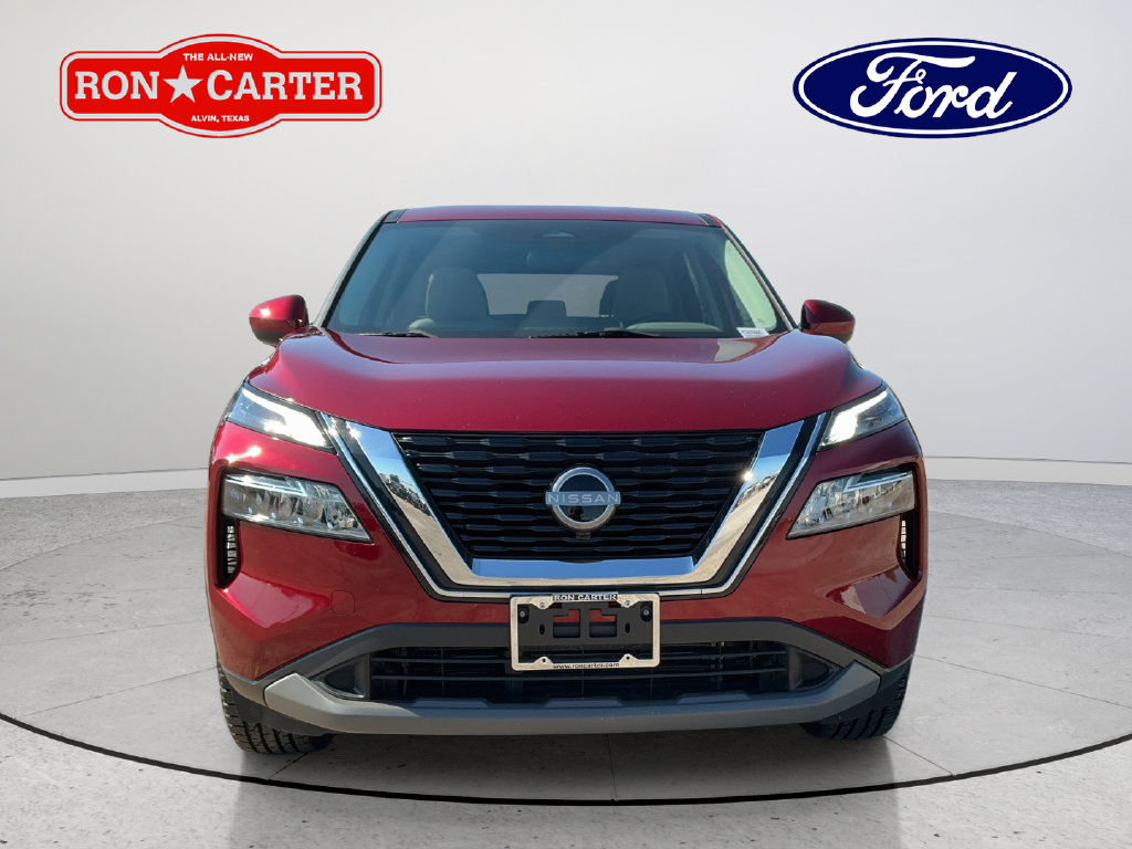 Used 2023 Nissan Rogue SV FWD image 2