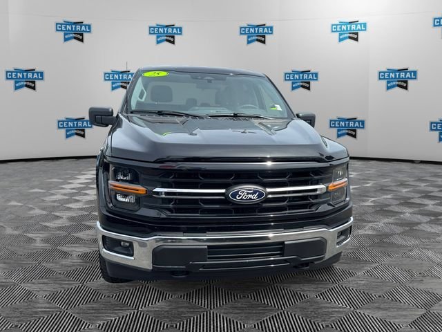 Used 2025 Ford F150 XLT w/ Equipment Group 301A Standard AWD/4WD image 8