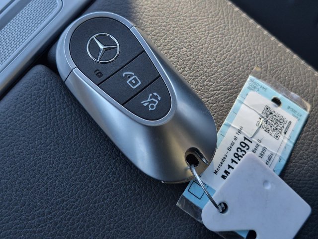 Certified 2026 Mercedes-Benz GLC 300 image 35