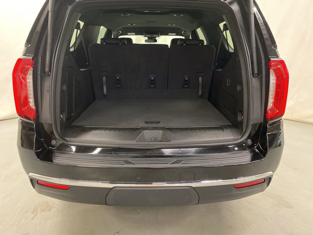 Used 2024 GMC Yukon XL SLT image 8