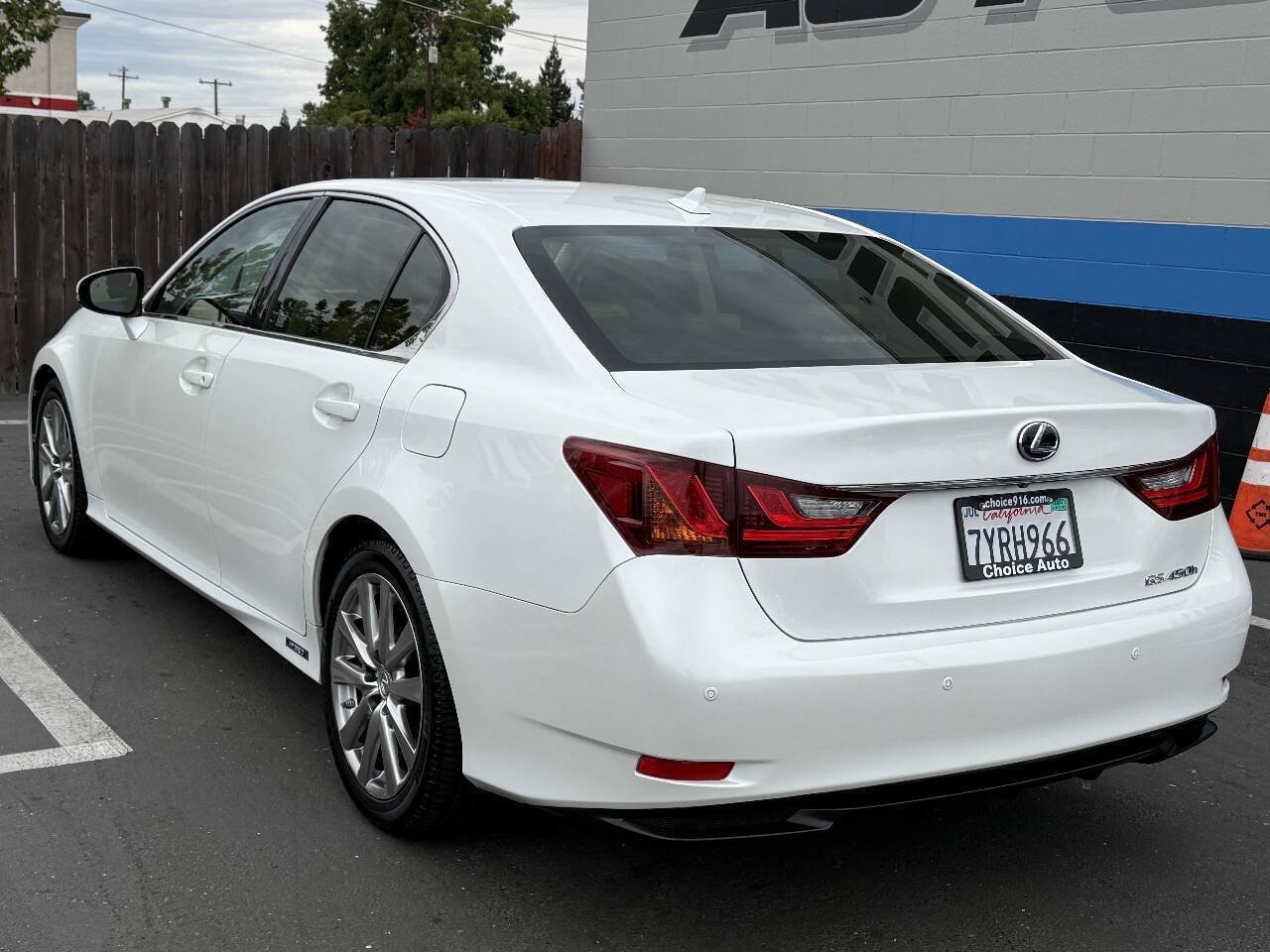 Used 2013 Lexus GS 450h RWD image 4