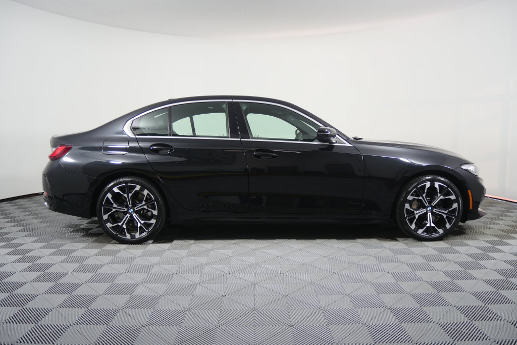 Used 2025 BMW 330i Sedan RWD image 6