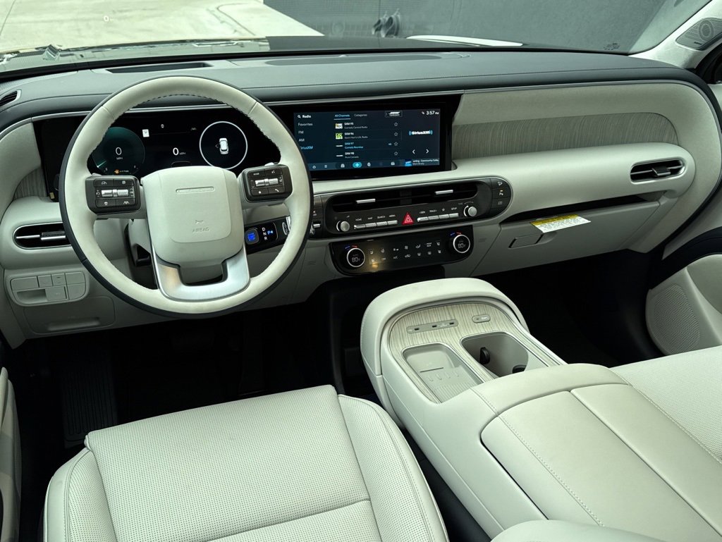 New 2026 Hyundai Palisade Calligraphy image 2