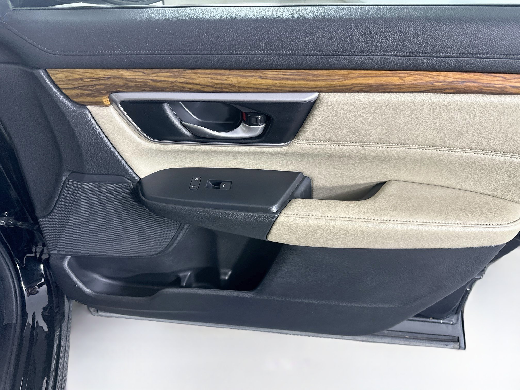 Used 2018 Honda CR-V EX-L image 32