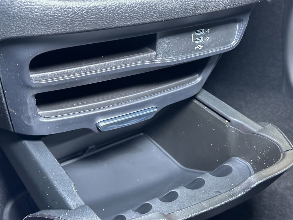 New 2026 Chrysler Pacifica Select AWD/4WD image 34