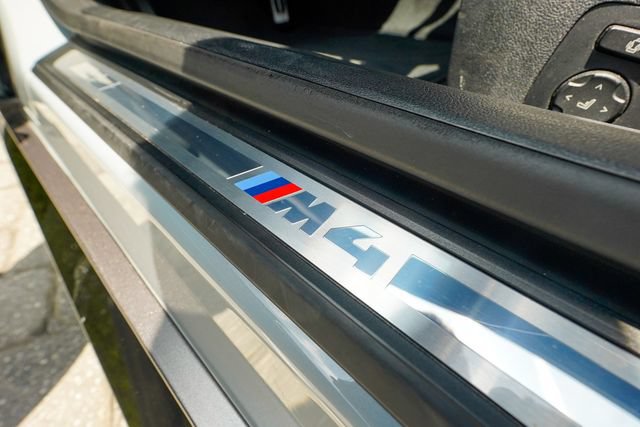 Used 2026 BMW M4 Competition w/ Executive Package RWD image 56