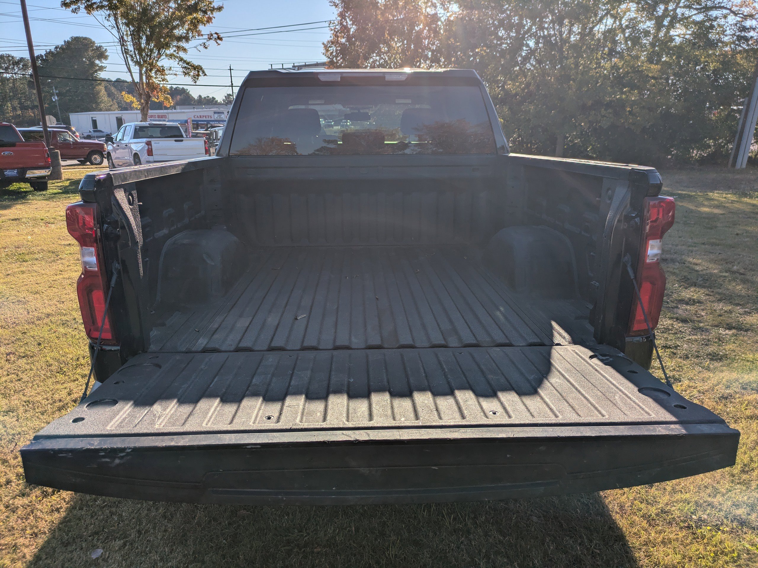 Used 2025 Chevrolet Silverado 1500 RST w/ Z71 Off-Road Package image 13