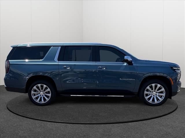 Certified 2025 Chevrolet Suburban Premier AWD/4WD image 4