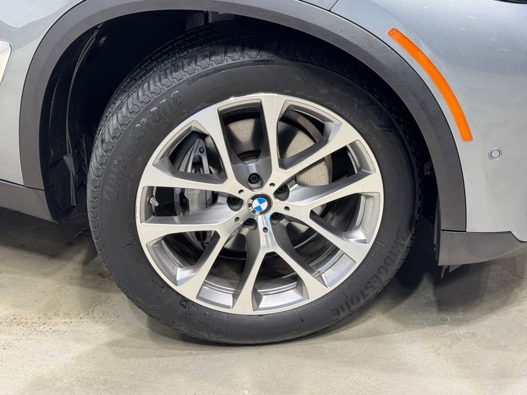 Certified 2024 BMW X5 xDrive40i w/ Premium Package image 13