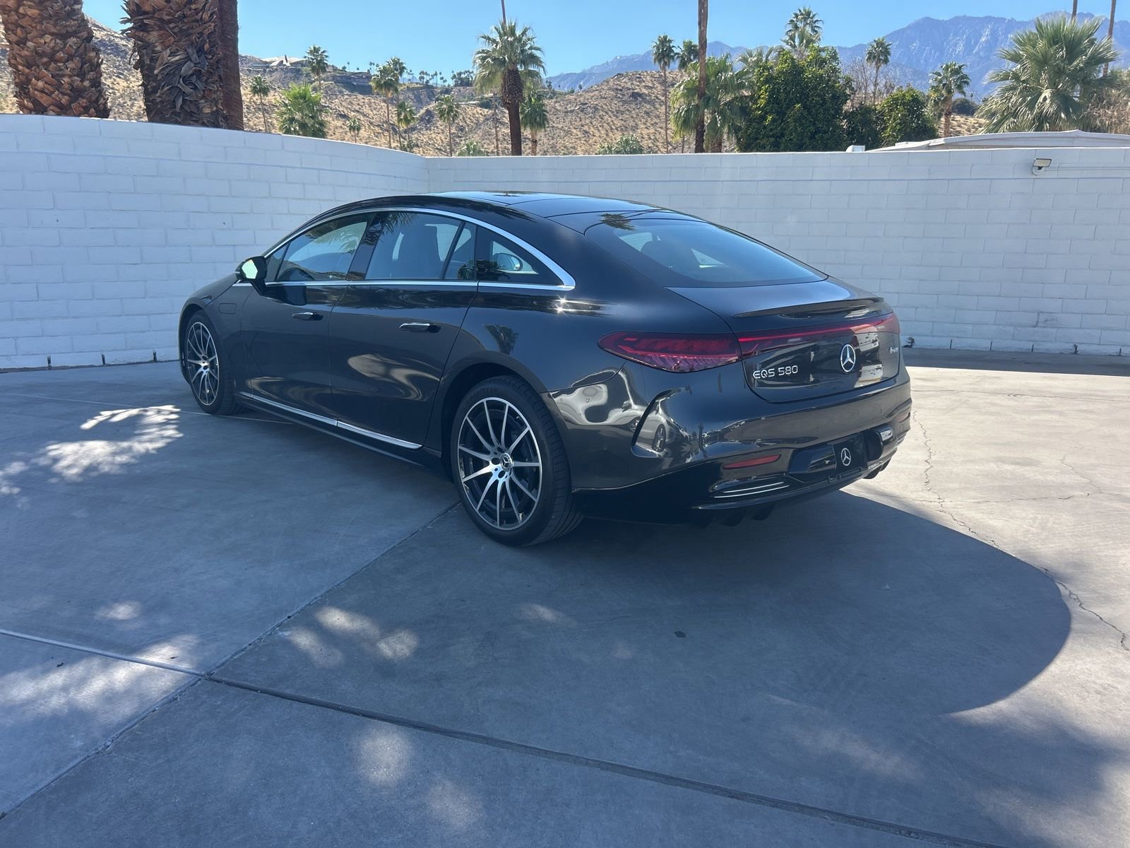 Used 2023 Mercedes-Benz EQS 580 580 image 7