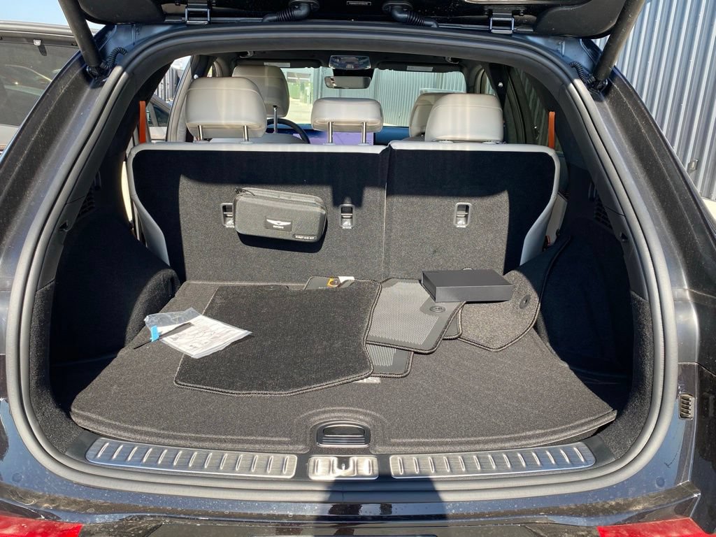 New 2026 Genesis GV70 3.5T Sport Prestige AWD/4WD image 13