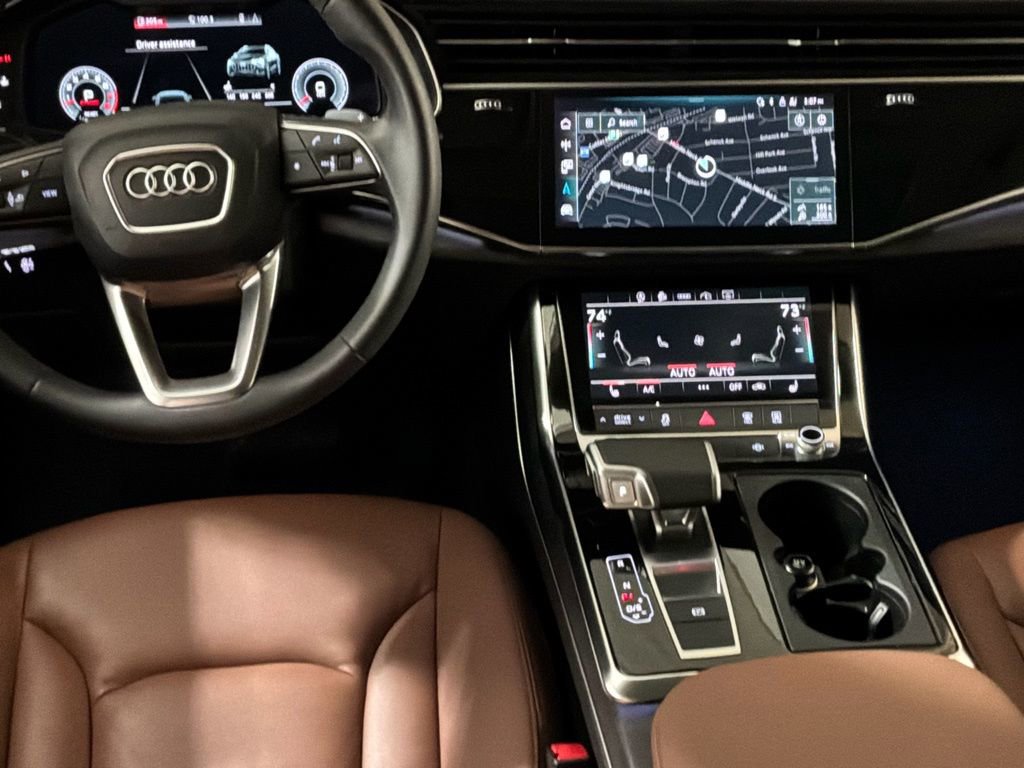 Used 2022 Audi Q8 Premium w/ Convenience Package image 20