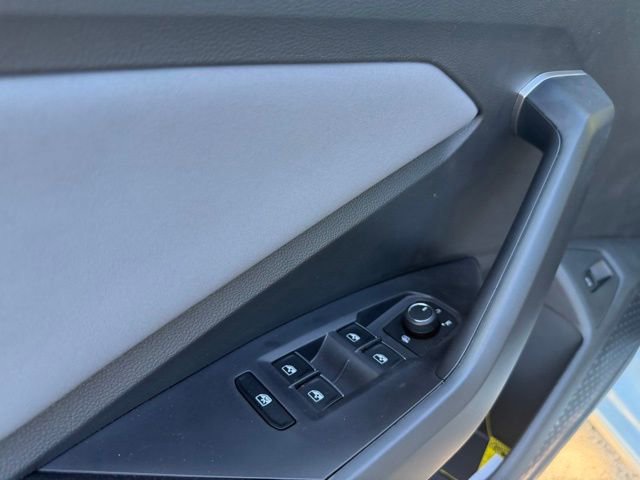 New 2026 Volkswagen Jetta SE FWD image 12