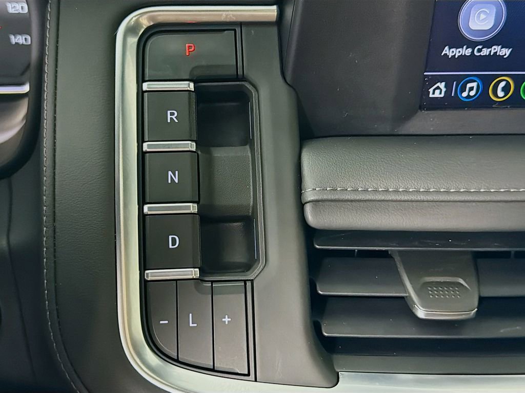 Used 2023 Chevrolet Suburban LS AWD/4WD image 18